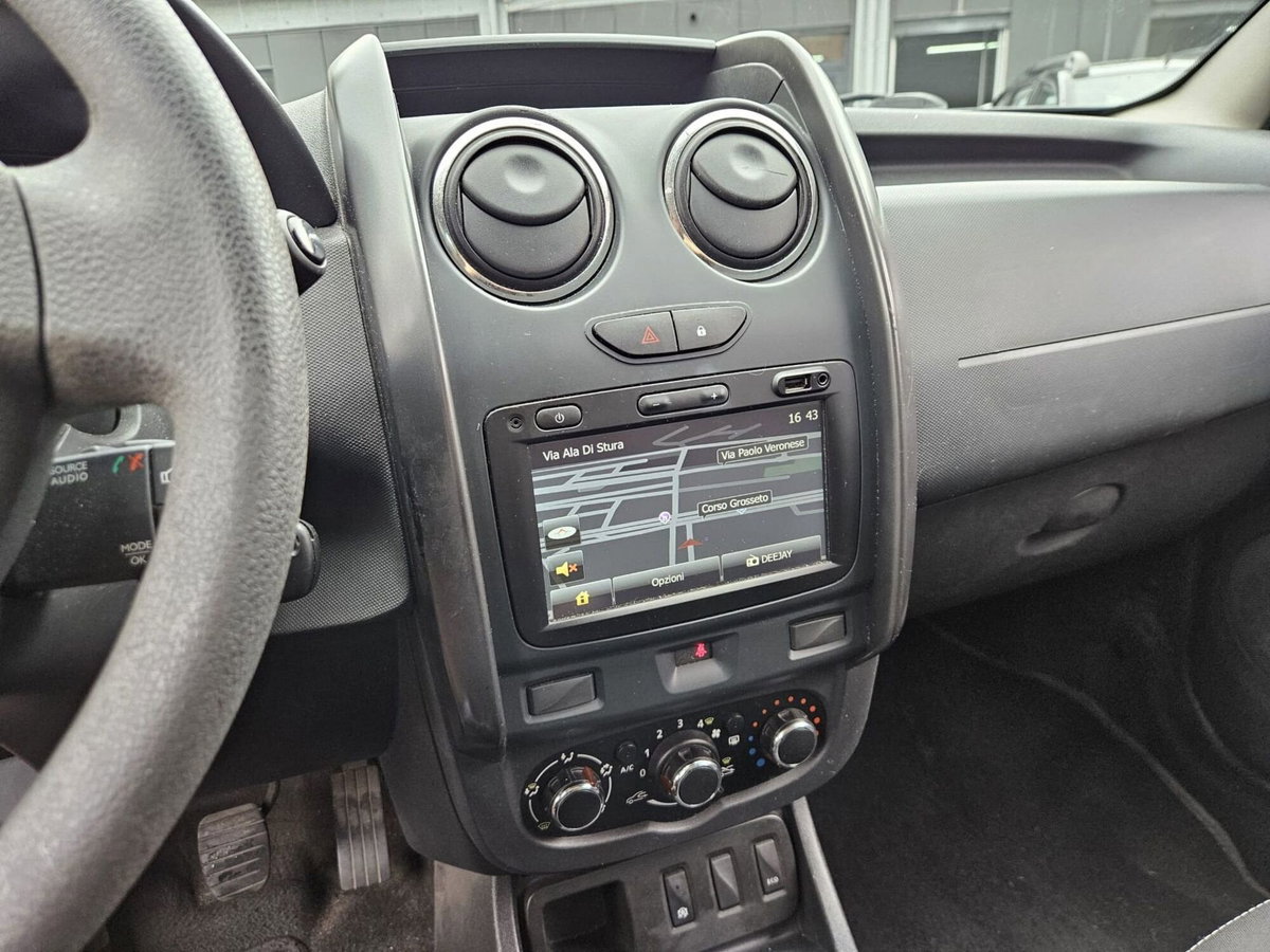 Dacia Duster 1.5 dCi 110CV 4x2 Ambiance (13)