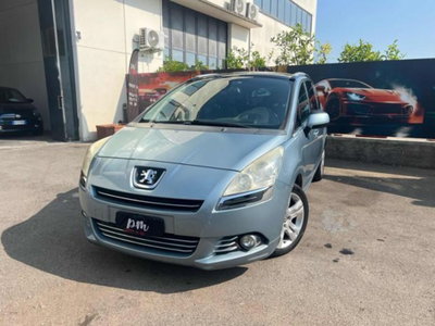 Peugeot 5008 1.6 THP 156CV Féline usata