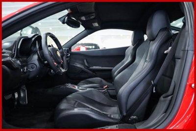 Ferrari 458 Coupé 458 Italia DCT (9)