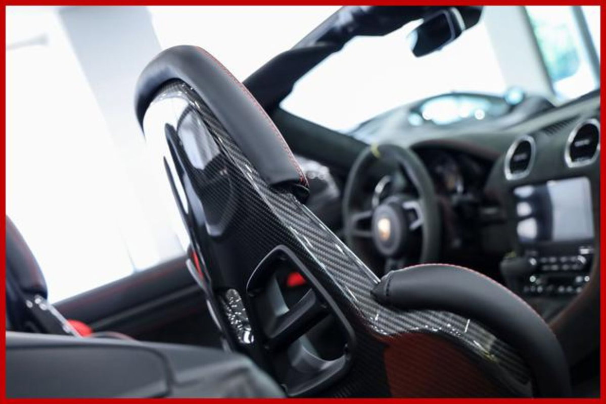 Porsche 718 Boxster  4.0 Spyder RS pdk (11)