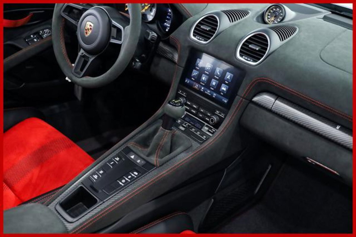 Porsche 718 Boxster  4.0 Spyder RS pdk (14)