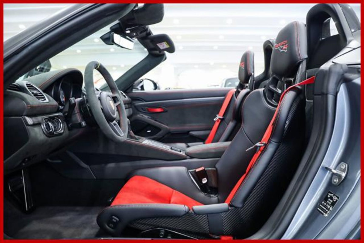 Porsche 718 Boxster  4.0 Spyder RS pdk (9)
