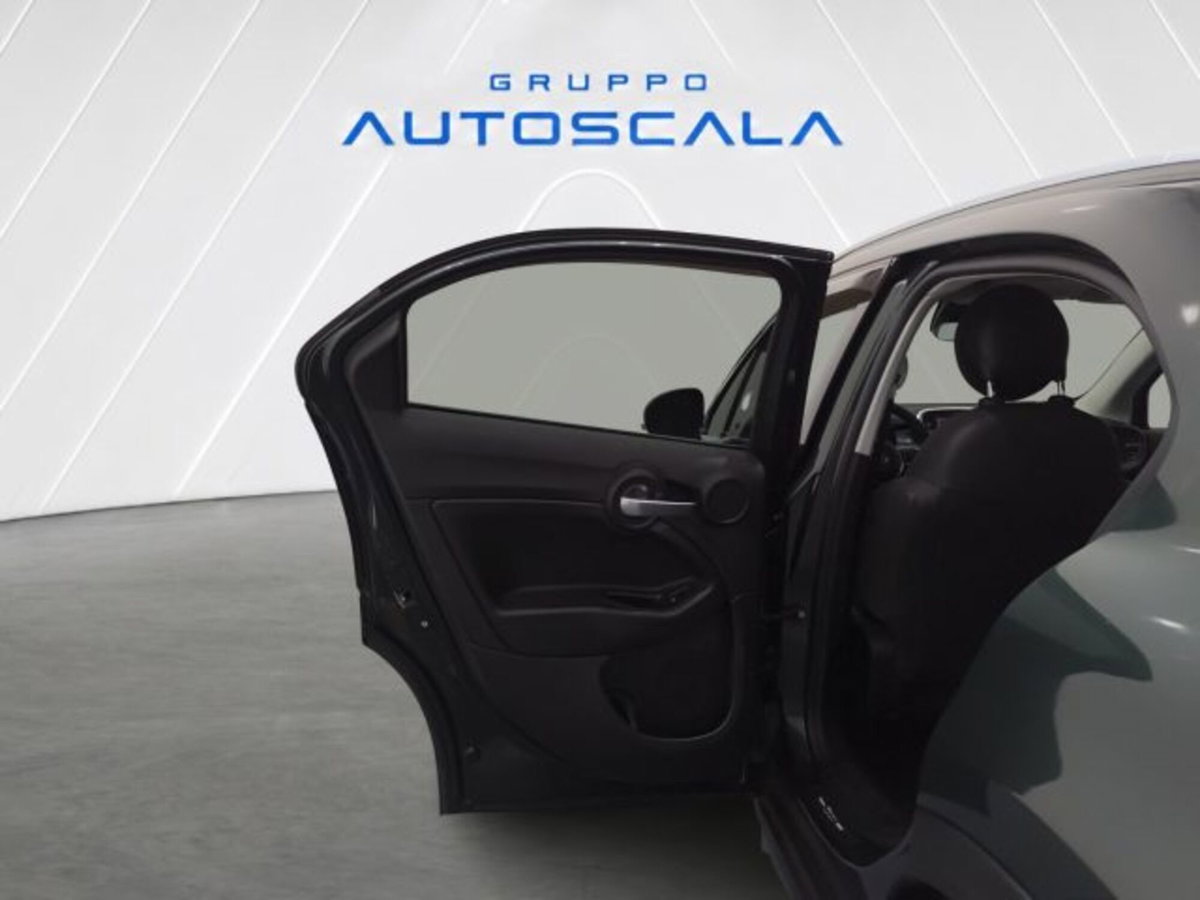 Fiat 500X 1.6 MultiJet 120 CV Cross (17)