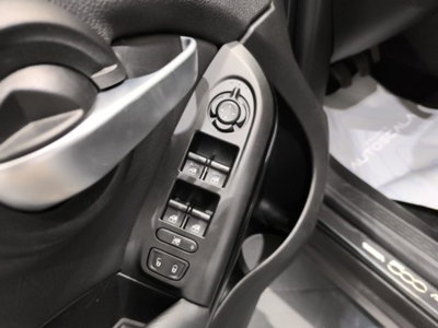 Fiat 500X 1.6 MultiJet 120 CV Cross (7)