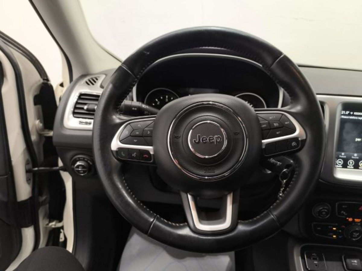 Jeep Compass 1.6 Multijet II 2WD Limited (11)