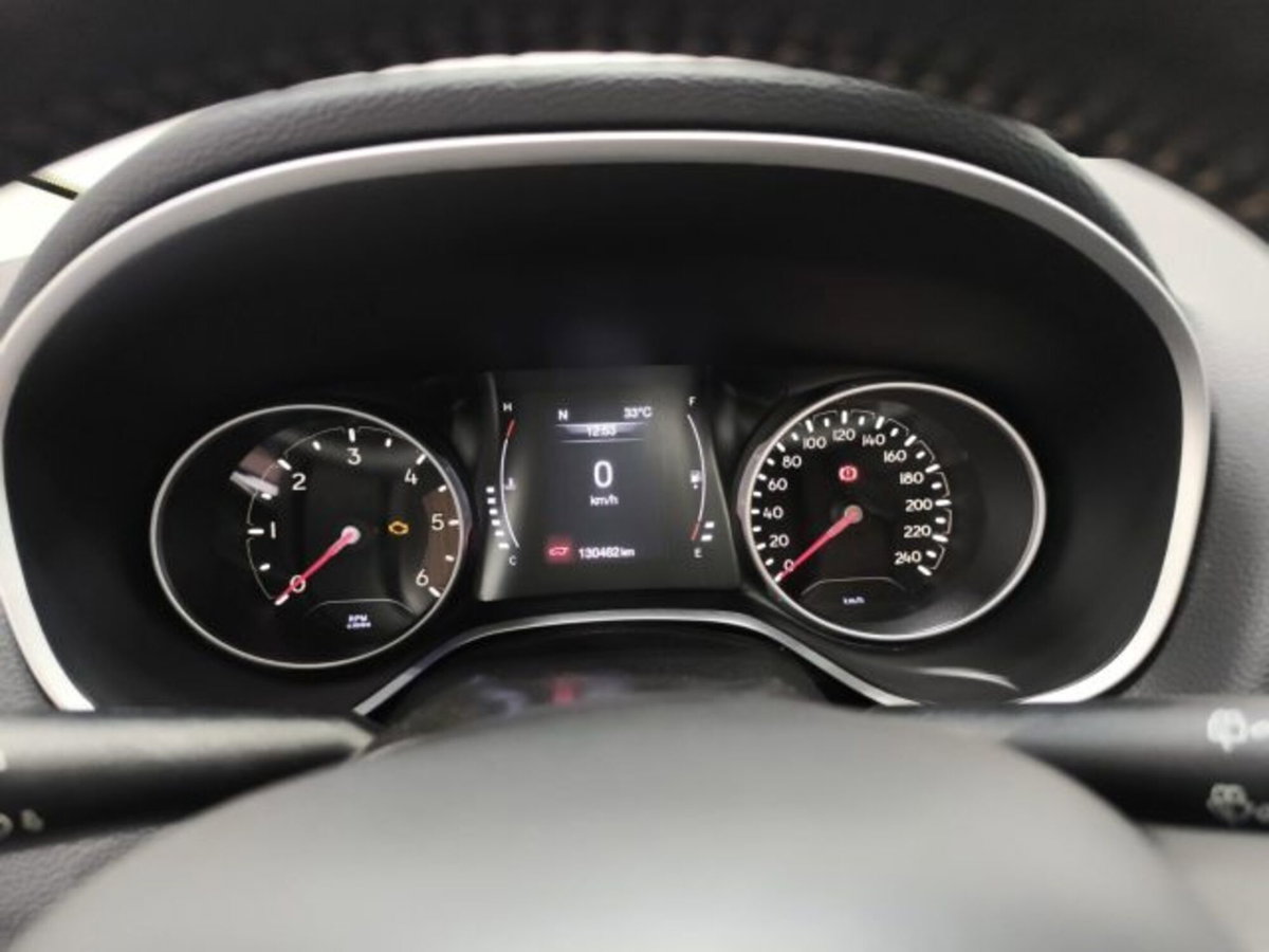 Jeep Compass 1.6 Multijet II 2WD Limited (12)