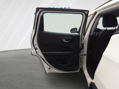 Jeep Compass 1.6 Multijet II 2WD Limited (20)
