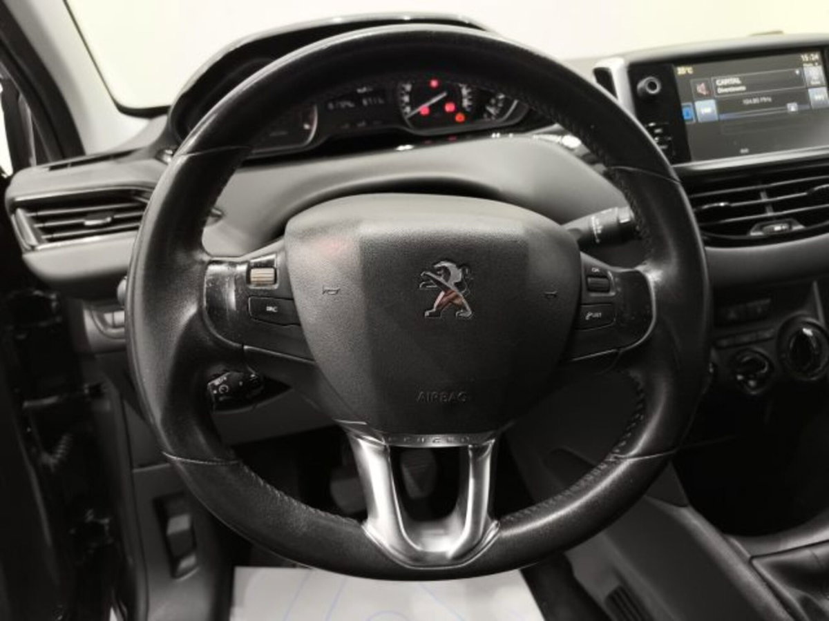 Peugeot 208 75 5 porte Active (10)