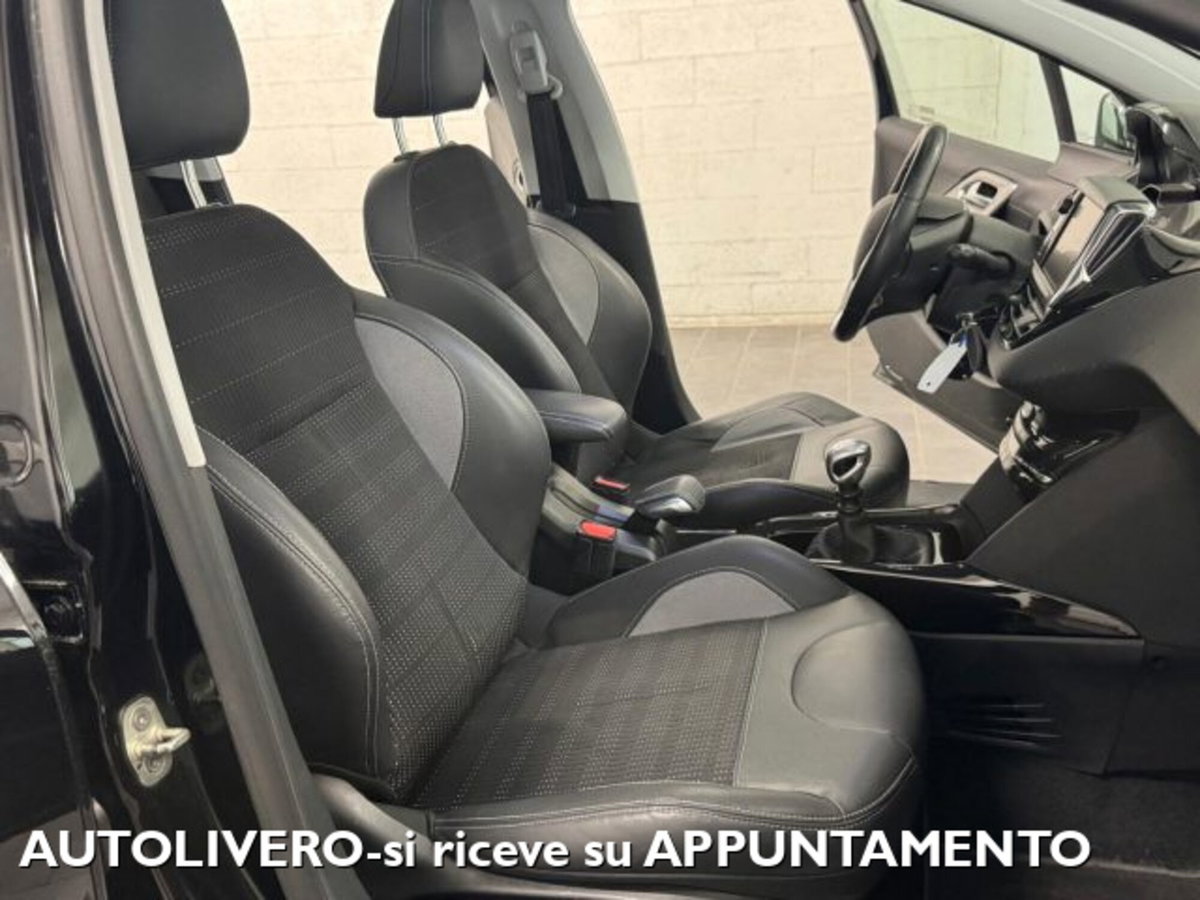 Peugeot 2008 120 S&S Crossway (11)