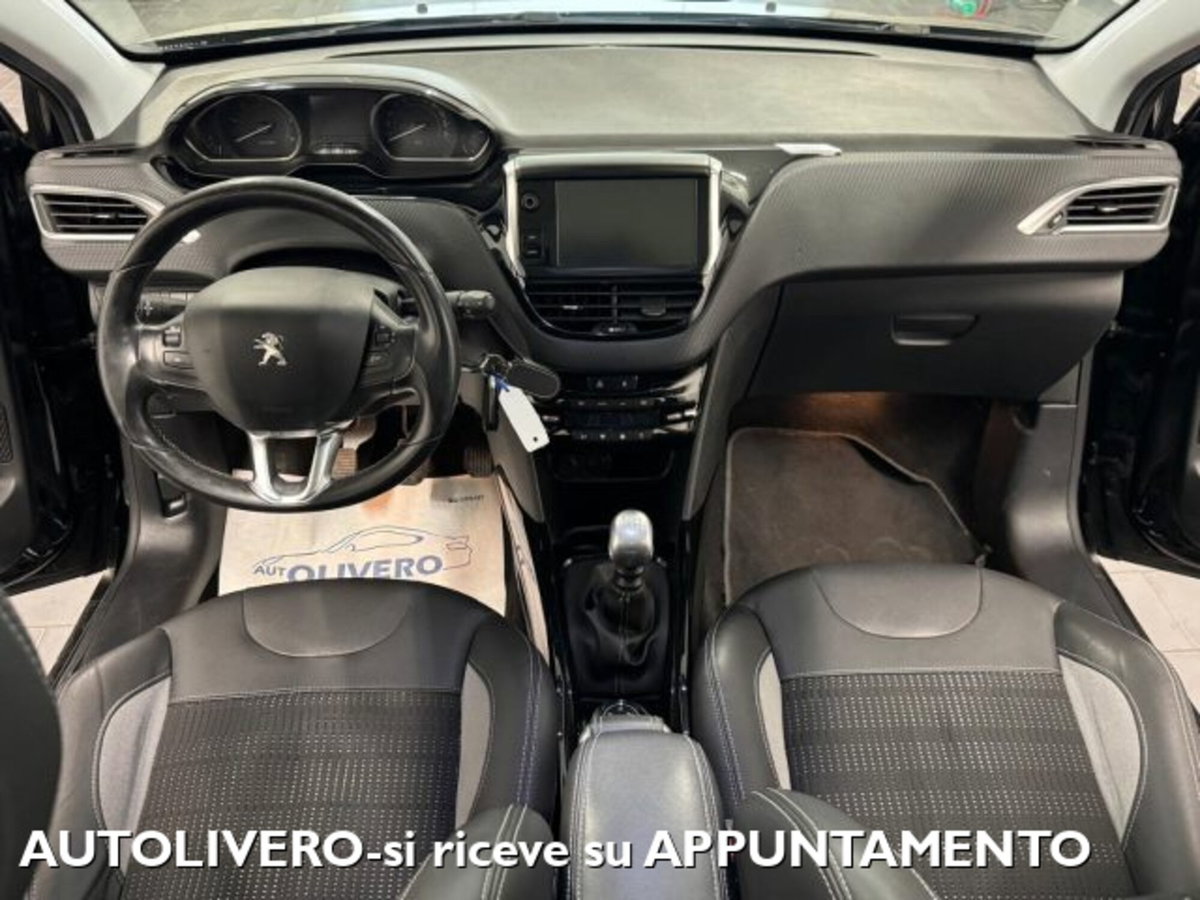 Peugeot 2008 120 S&S Crossway (9)