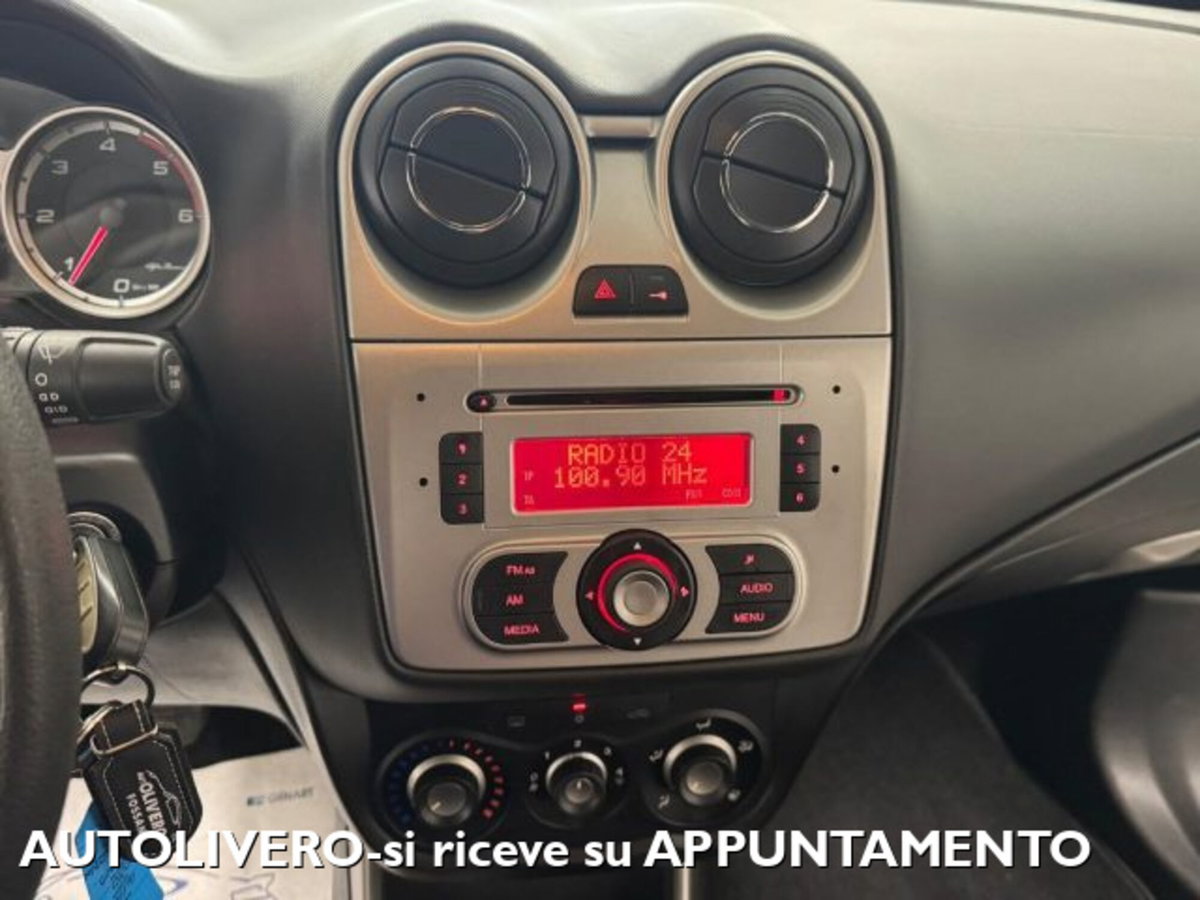 Alfa Romeo MiTo 1.3 JTDm 85 CV S&S Progression (11)