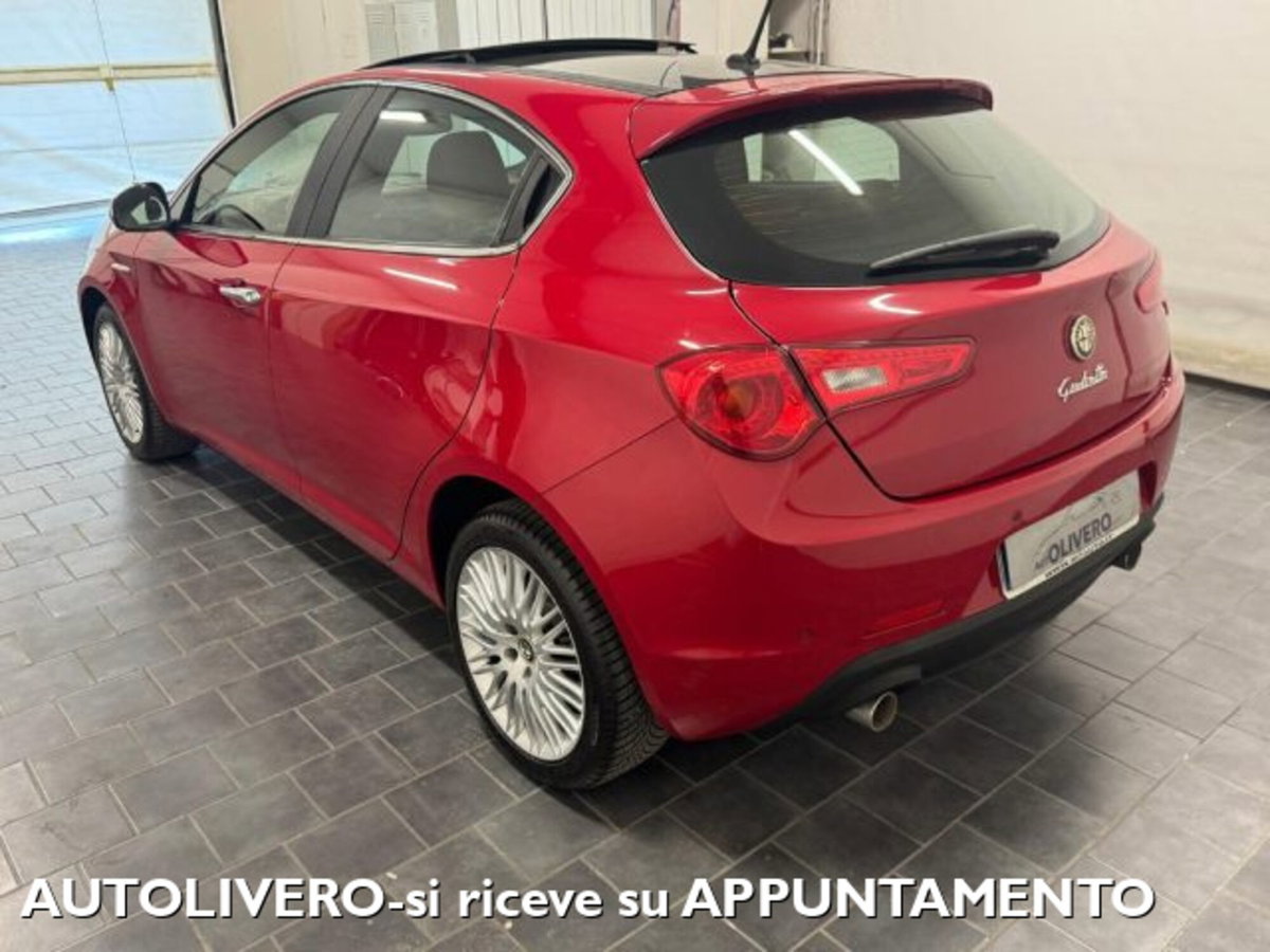 Alfa Romeo Giulietta 2.0 JTDm Super 175cv tct (3)