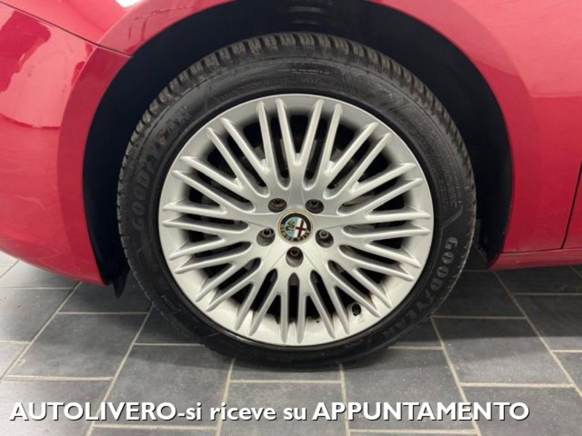Alfa Romeo Giulietta 2.0 JTDm Super 175cv tct (4)