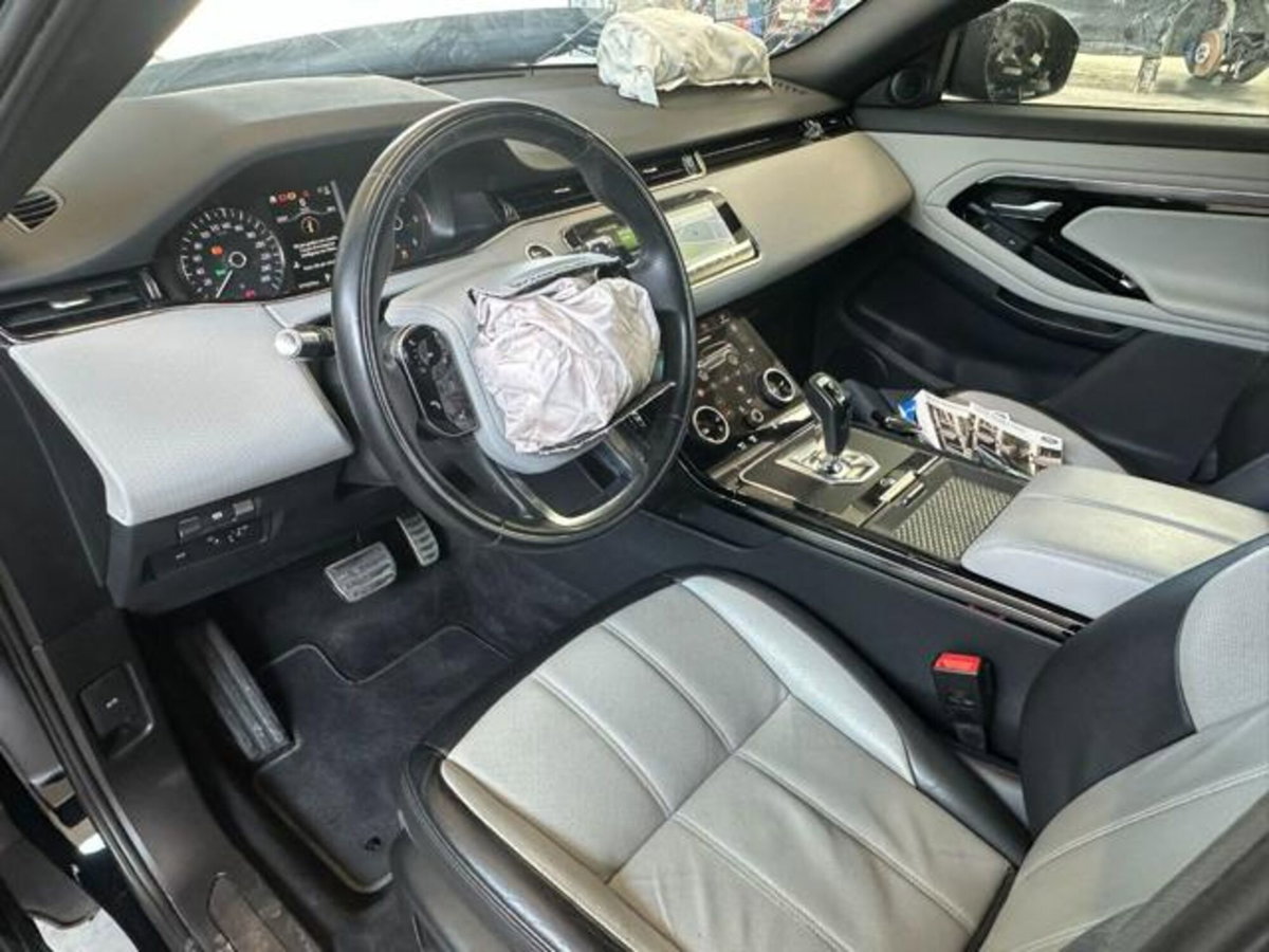 Land Rover Range Rover Evoque 2.0D I4-L.Flw 150 CV AWD Auto R-Dynamic (15)