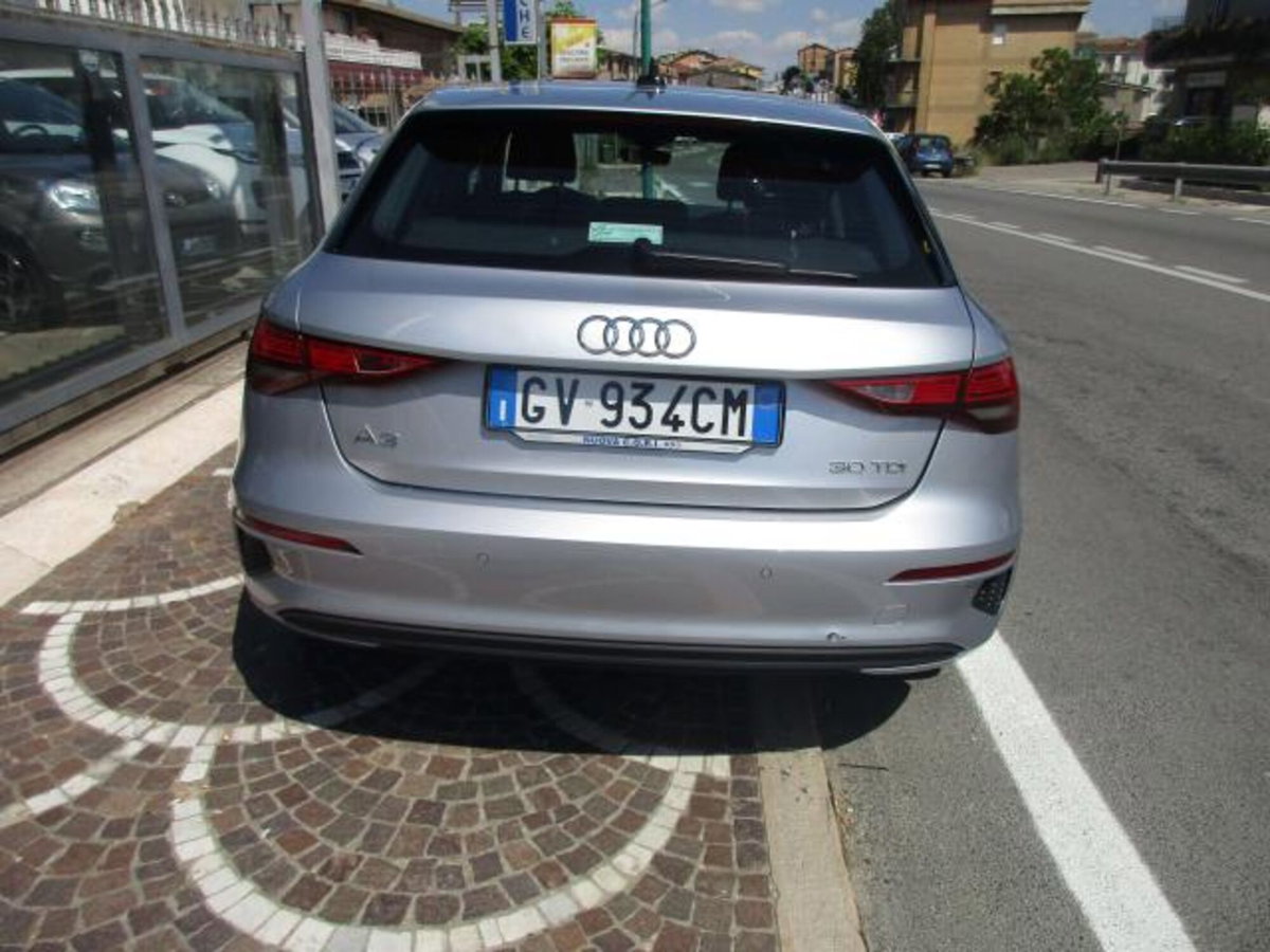 Audi A3 Sportback 30 TDI Business (5)