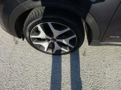 Kia Sportage 2.0 CRDI AWD GT Line (8)