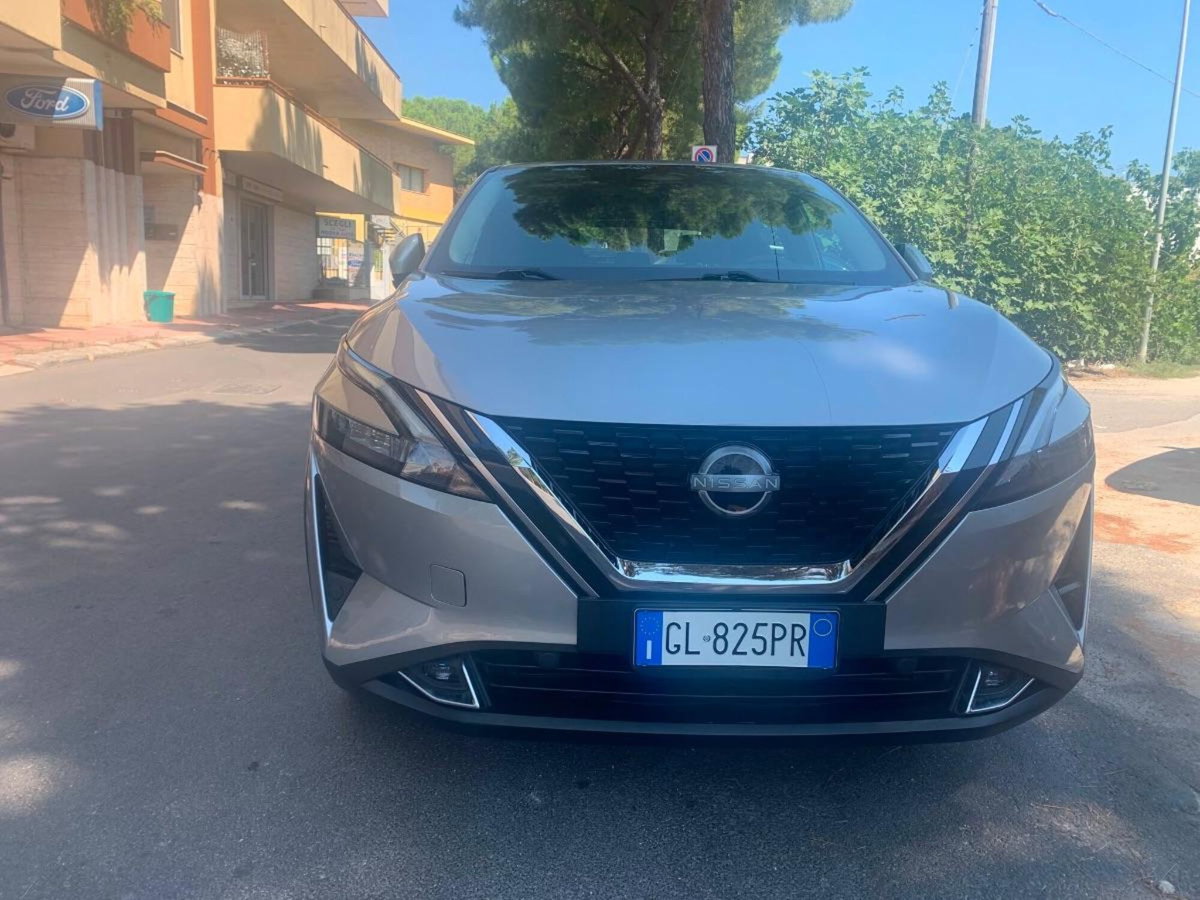 Nissan Qashqai 1.3 mhev N-Design 4wd 158cv xtronic (2)
