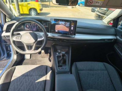 Volkswagen Golf 2.0 tdi Life 115cv (8)