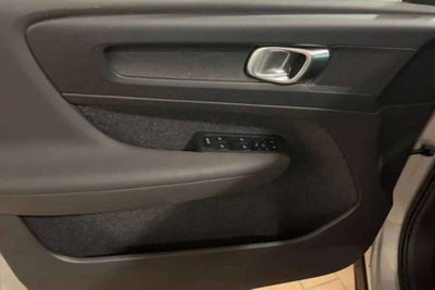 VOLVO Veicoli Commerciali XC40 XC40 N1 1.5 T2 Momentum my21 (9)