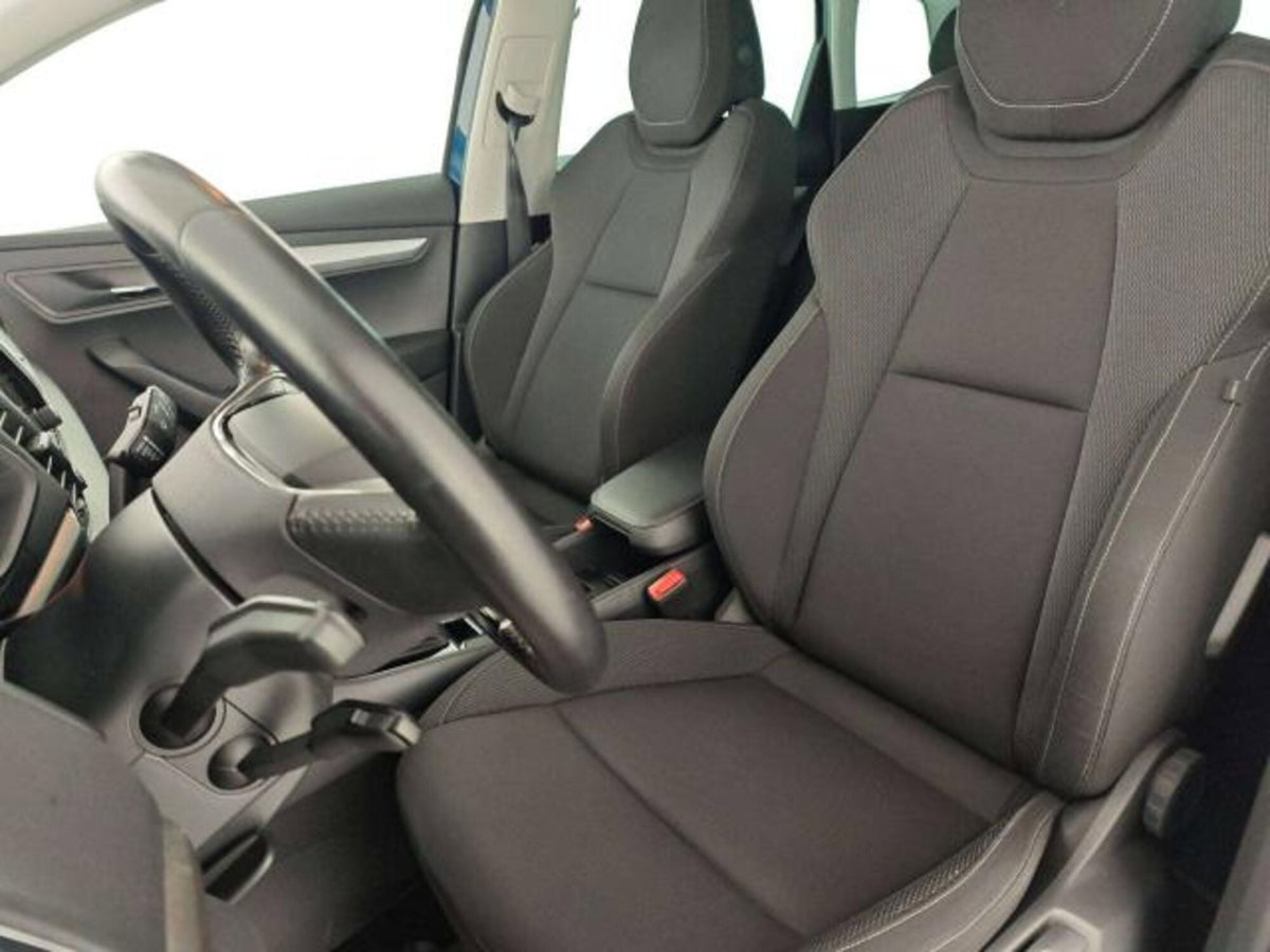 Skoda Karoq 2.0 TDI EVO SCR 115 CV DSG Executive (9)