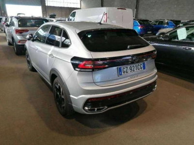 Volkswagen Taigo 1.0 tsi R-Line 115cv (4)
