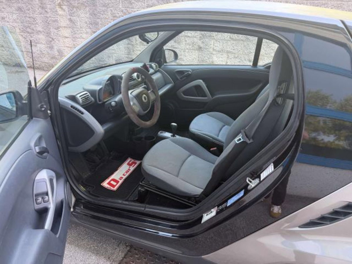 smart Fortwo 800 33 kW coupé pulse cdi (2)