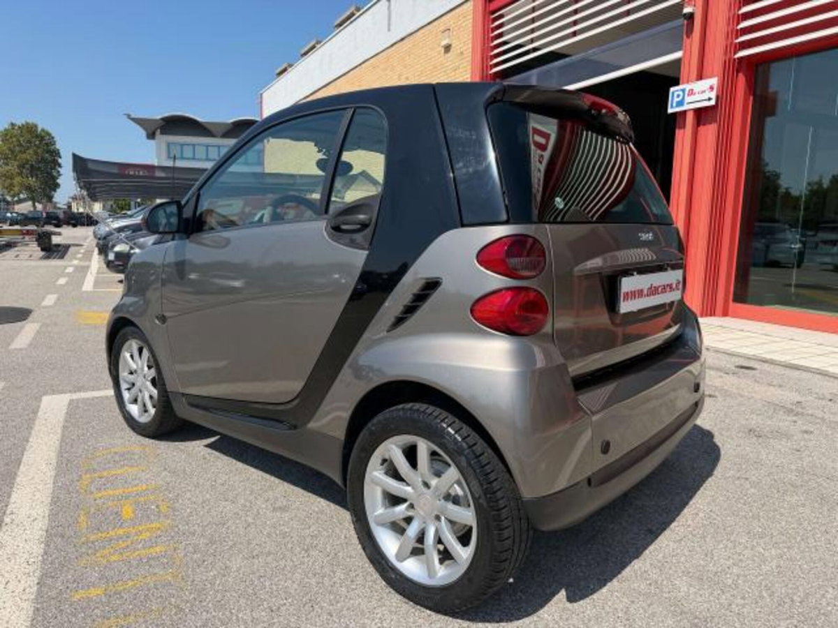 smart Fortwo 800 33 kW coupé pulse cdi (5)