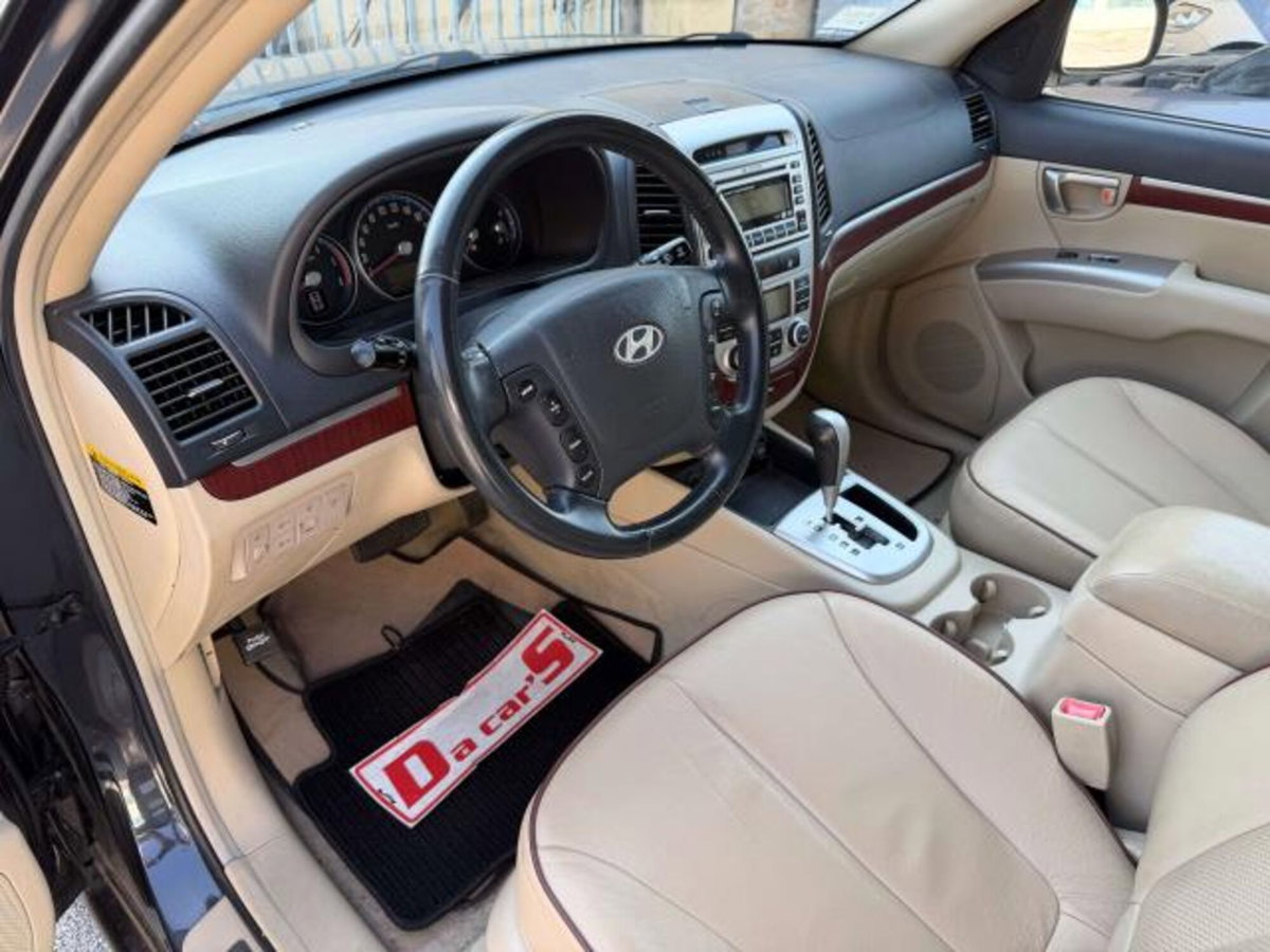 Hyundai Santa Fe 2.2 CRDi VGT aut. Dynamic 7p.ti (13)
