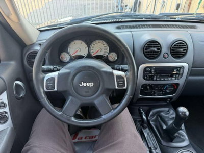 Jeep Cherokee 2.5 CRD Sport (13)