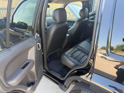 Jeep Cherokee 2.5 CRD Sport (4)
