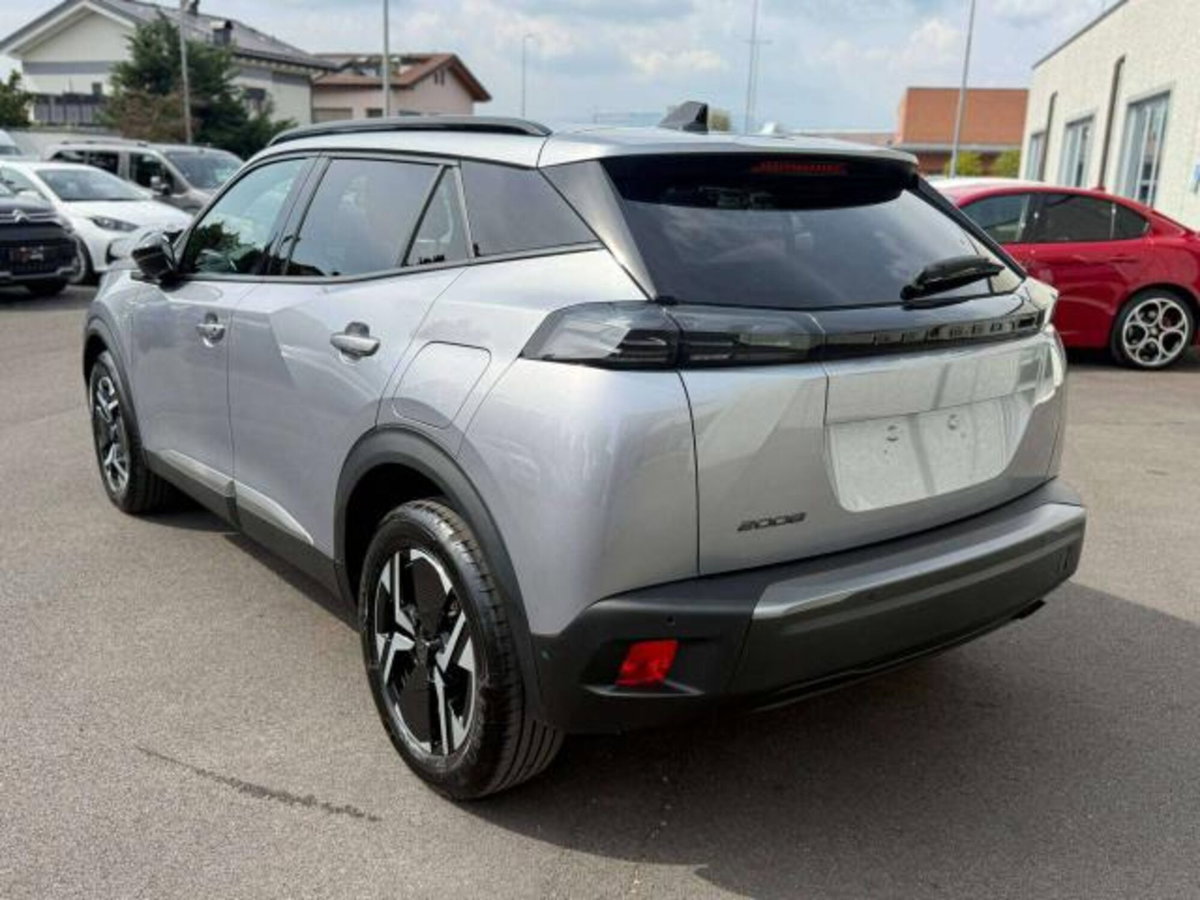 Peugeot 2008 1.2 puretech Allure s&s 100cv (4)