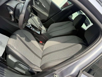 Peugeot 2008 1.2 puretech Allure s&s 100cv (7)