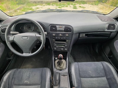 Volvo V40 1.9 D (102 CV) cat Class (10)