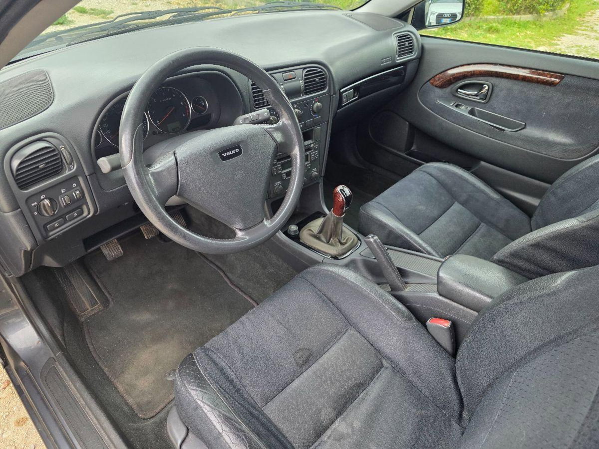 Volvo V40 1.9 D (102 CV) cat Class (13)