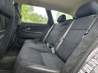 Volvo V40 1.9 D (102 CV) cat Class (18)