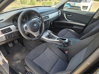 BMW Serie 3 Touring 320d  Msport (14)