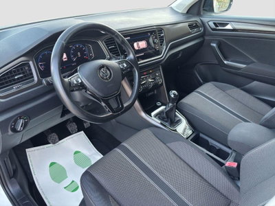 Volkswagen T-Roc 1.6 TDI SCR Advanced BlueMotion Technology (9)