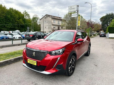 Peugeot 2008 PureTech 100 S&S Allure Pack (3)