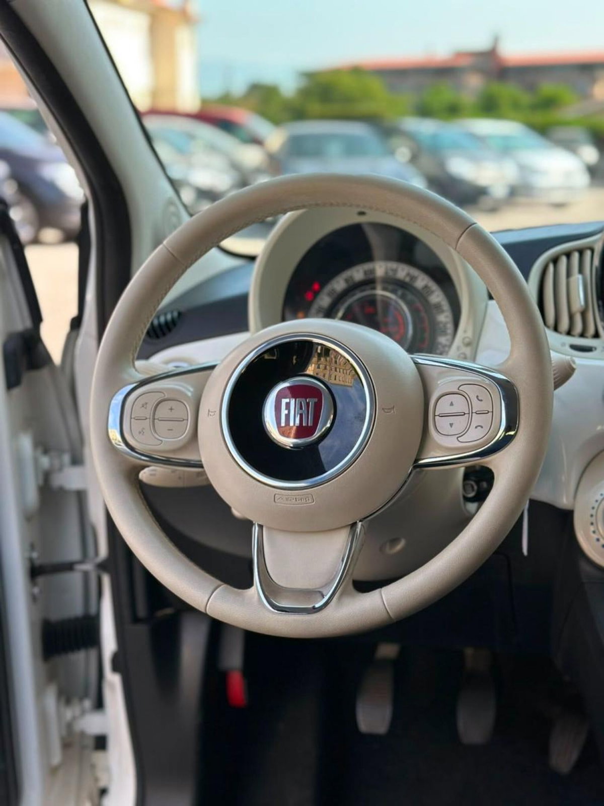 Fiat 500 1.0 Hybrid Connect (13)