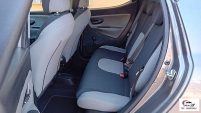 Lancia Ypsilon 1.2 69 CV 5 porte GPL Gold Plus (8)
