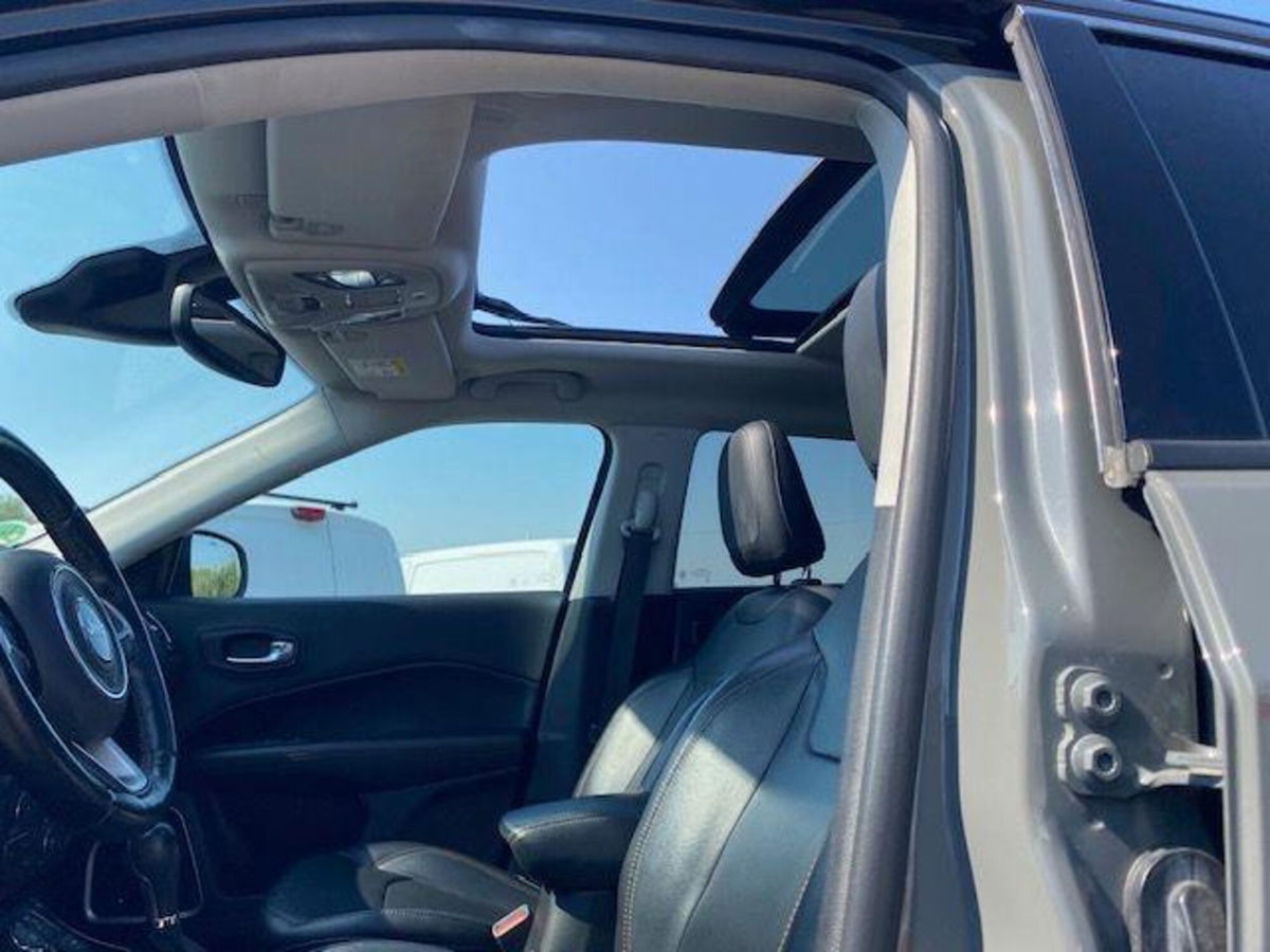 Jeep Compass 2.0 Multijet II aut. 4WD Limited (12)
