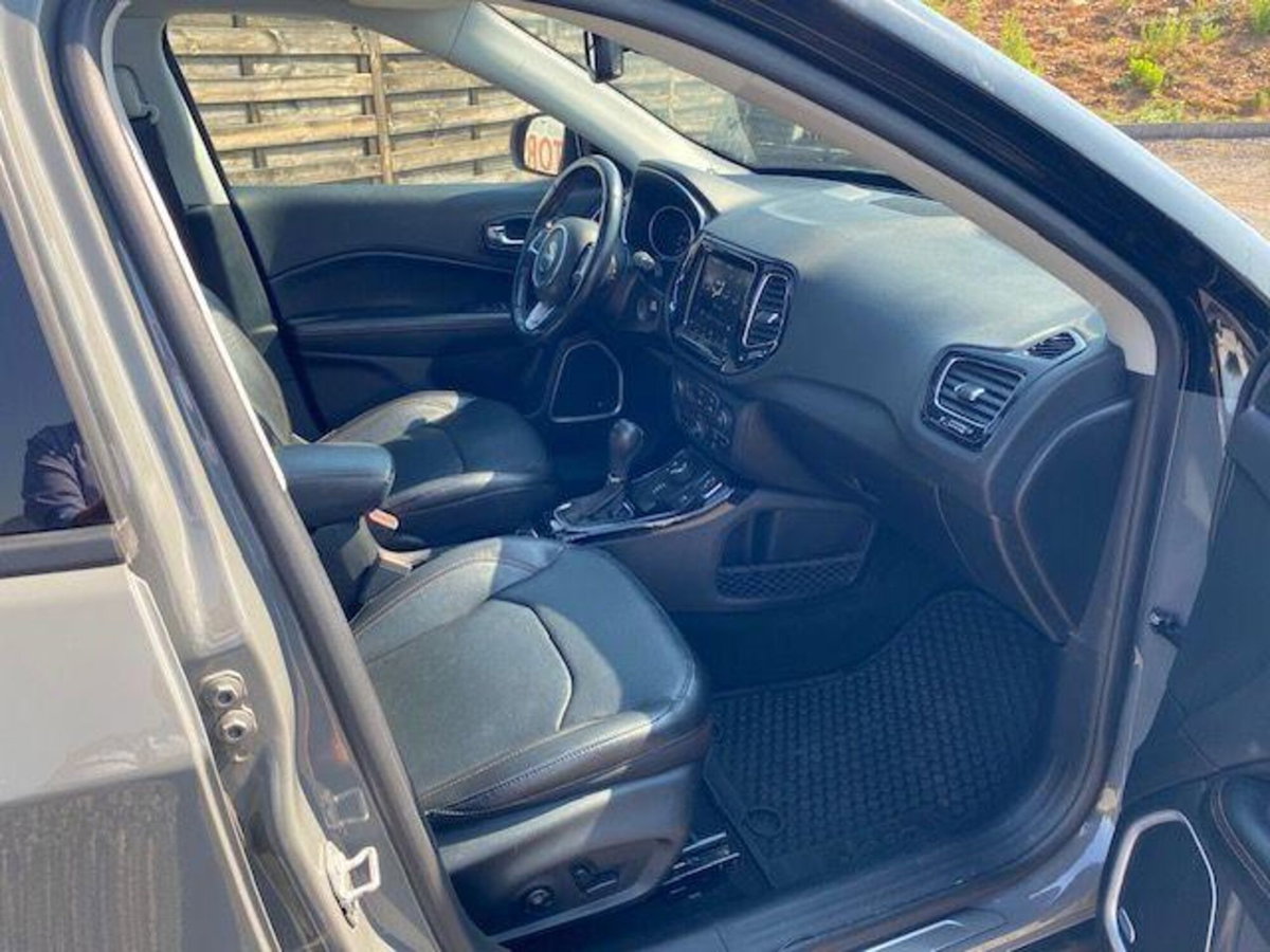 Jeep Compass 2.0 Multijet II aut. 4WD Limited (17)