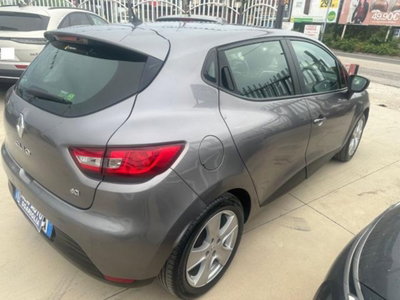 Renault Clio 1.5 dCi 8V 75CV 5 porte Costume National (6)