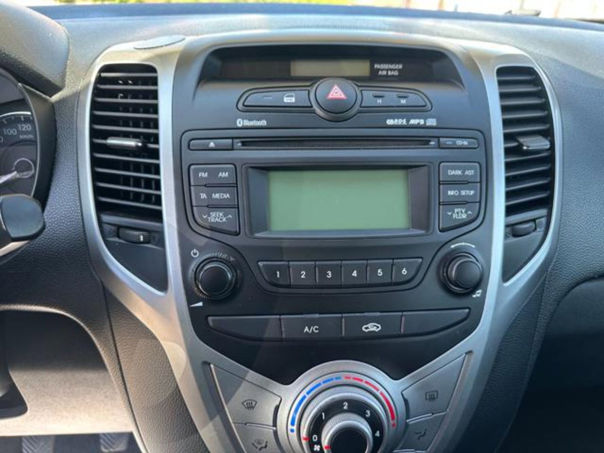 Hyundai ix20 1.4 CRDI 90 CV Comfort (18)