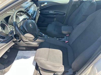 Alfa Romeo Giulietta 1.6 JTDm-2 Exclusive (13)