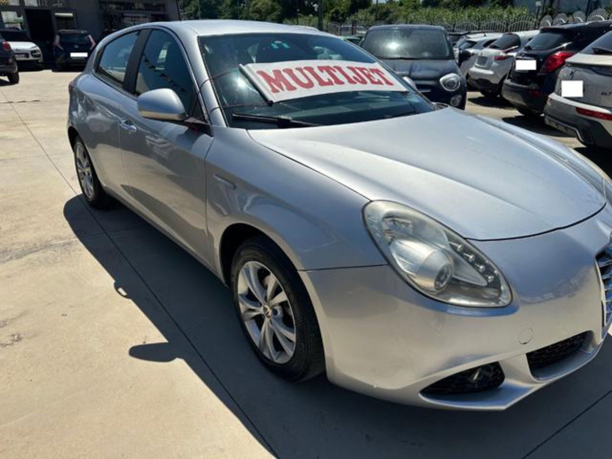Alfa Romeo Giulietta 1.6 JTDm-2 Exclusive (3)