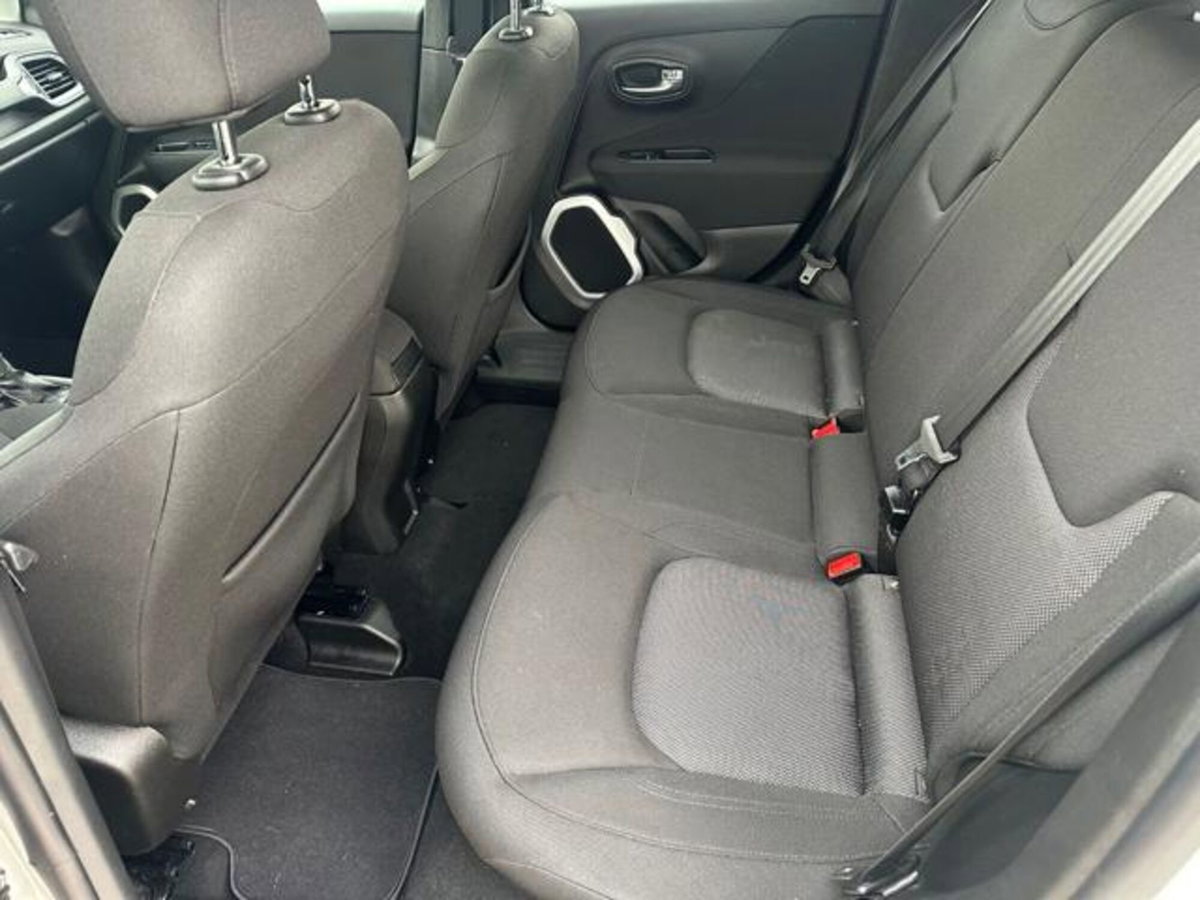 Jeep Renegade 1.6 Mjt 120 CV Longitude (8)
