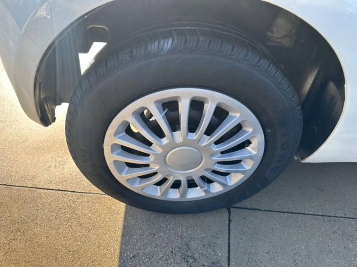 Fiat 500 1.2 Lounge (7)