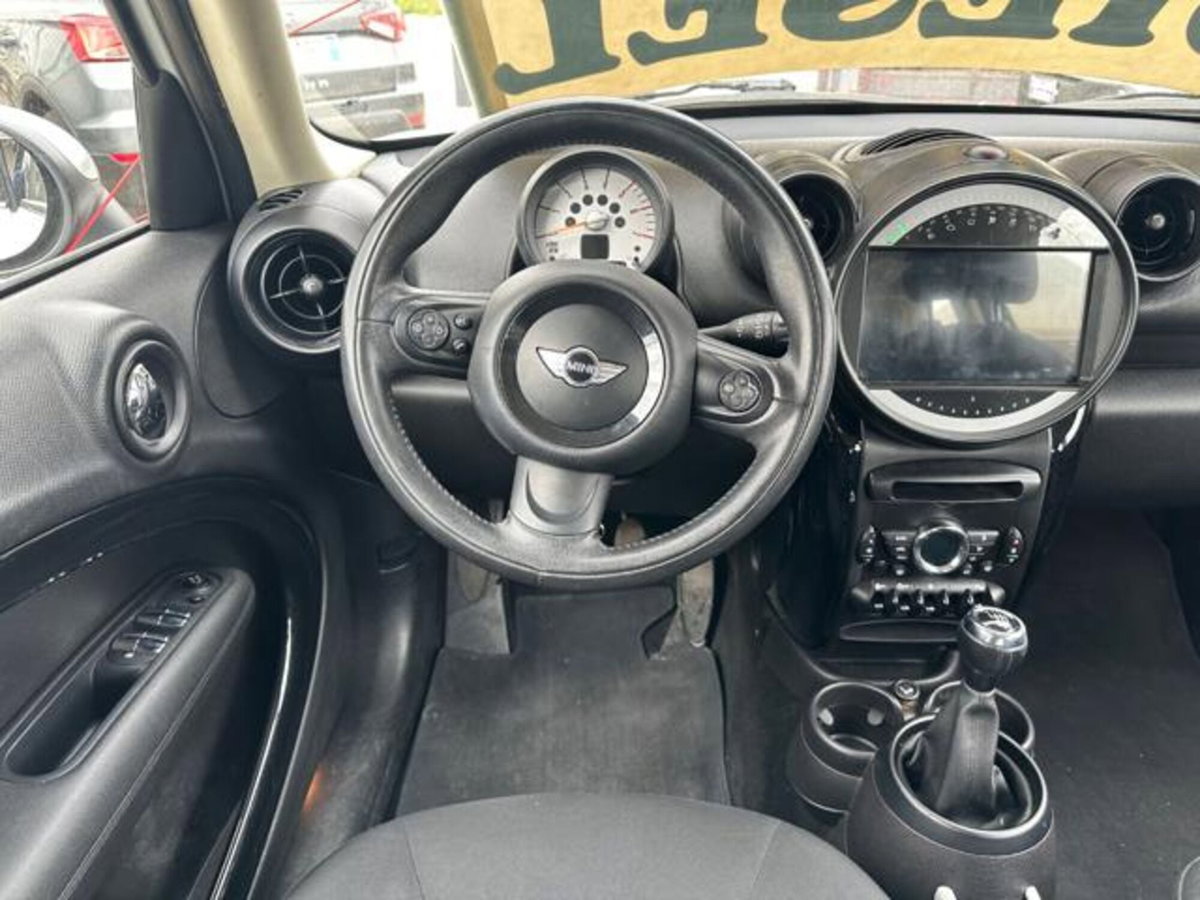MINI Mini Countryman 1.6 Cooper D Countryman (12)