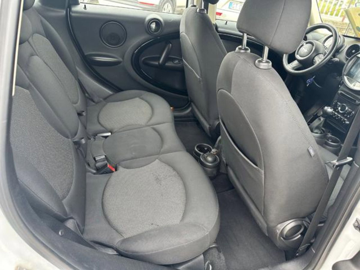 MINI Mini Countryman 1.6 Cooper D Countryman (17)